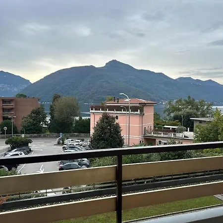 アパート Melide Lake Apartment メリデ