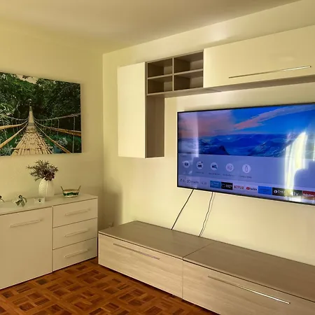 アパート Melide Lake Apartment *